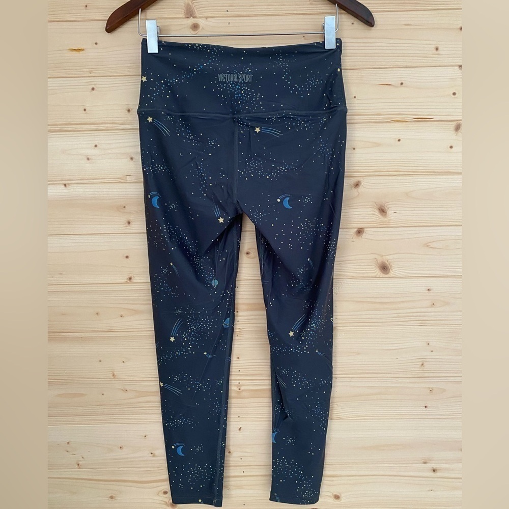 Victoria's Secret Sport Leggings Sz S Gray Cosmic Space Print Workout Yoga Pants - Picture 4 of 8
